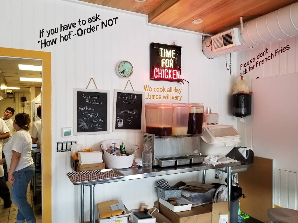 Fast Tonys Chicken | restaurant | Town & Country Plaza, 855 El Camino Real Suite #162, Palo Alto, CA 94301, USA | 6503218669 OR +1 650-321-8669