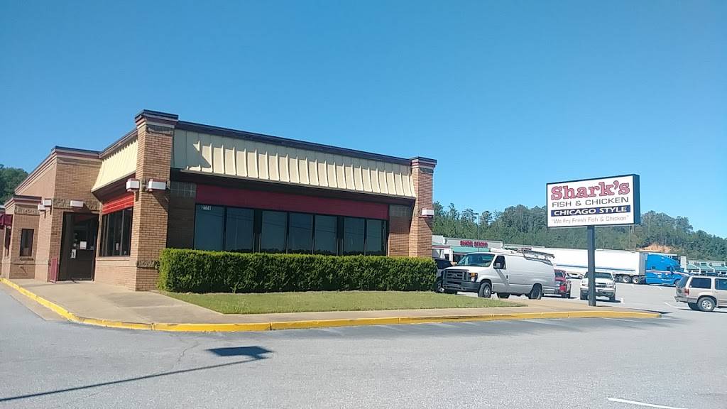 Sharks Fish & Chicken | restaurant | 2001 E 280 Byp, Phenix City, AL 36867, USA | 3344809700 OR +1 334-480-9700