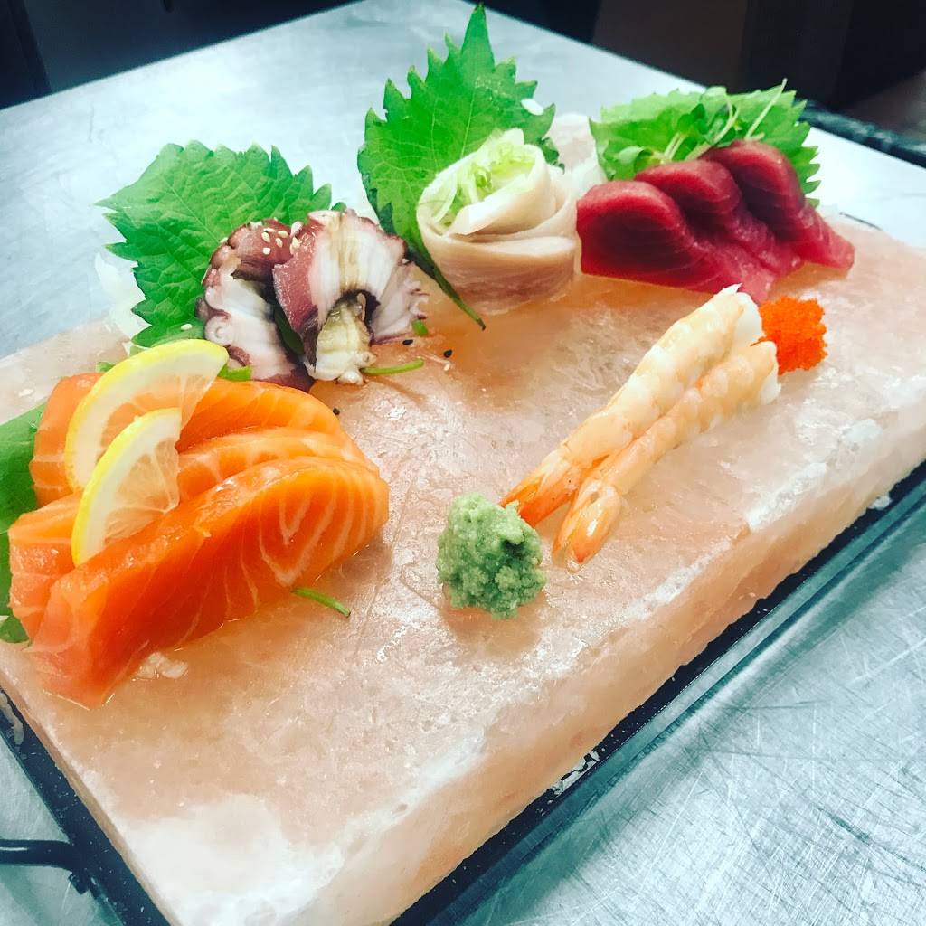 Garage Grill | restaurant | 1122 East Draper Pkwy, Draper, UT 84020, USA | 8015233339 OR +1 801-523-3339