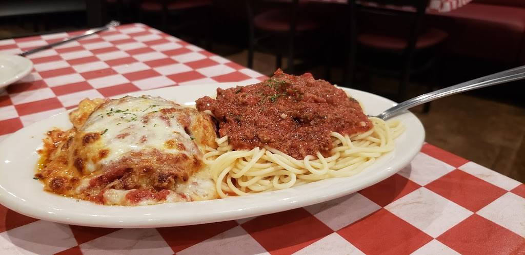 Little Italy Italian Cafe | restaurant | 55315 CA-62, Yucca Valley, CA 92284, USA | 7608201268 OR +1 760-820-1268