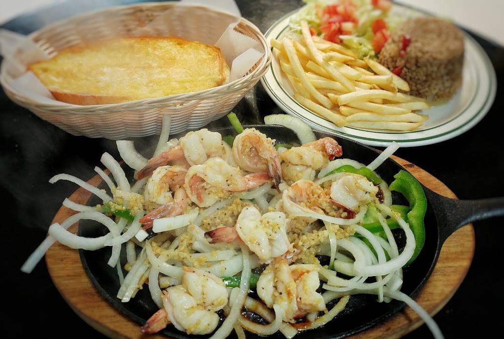 El Chinampa Mexican Restaurant | restaurant | 17009 East Fwy, Channelview, TX 77530, USA | 2818649751 OR +1 281-864-9751