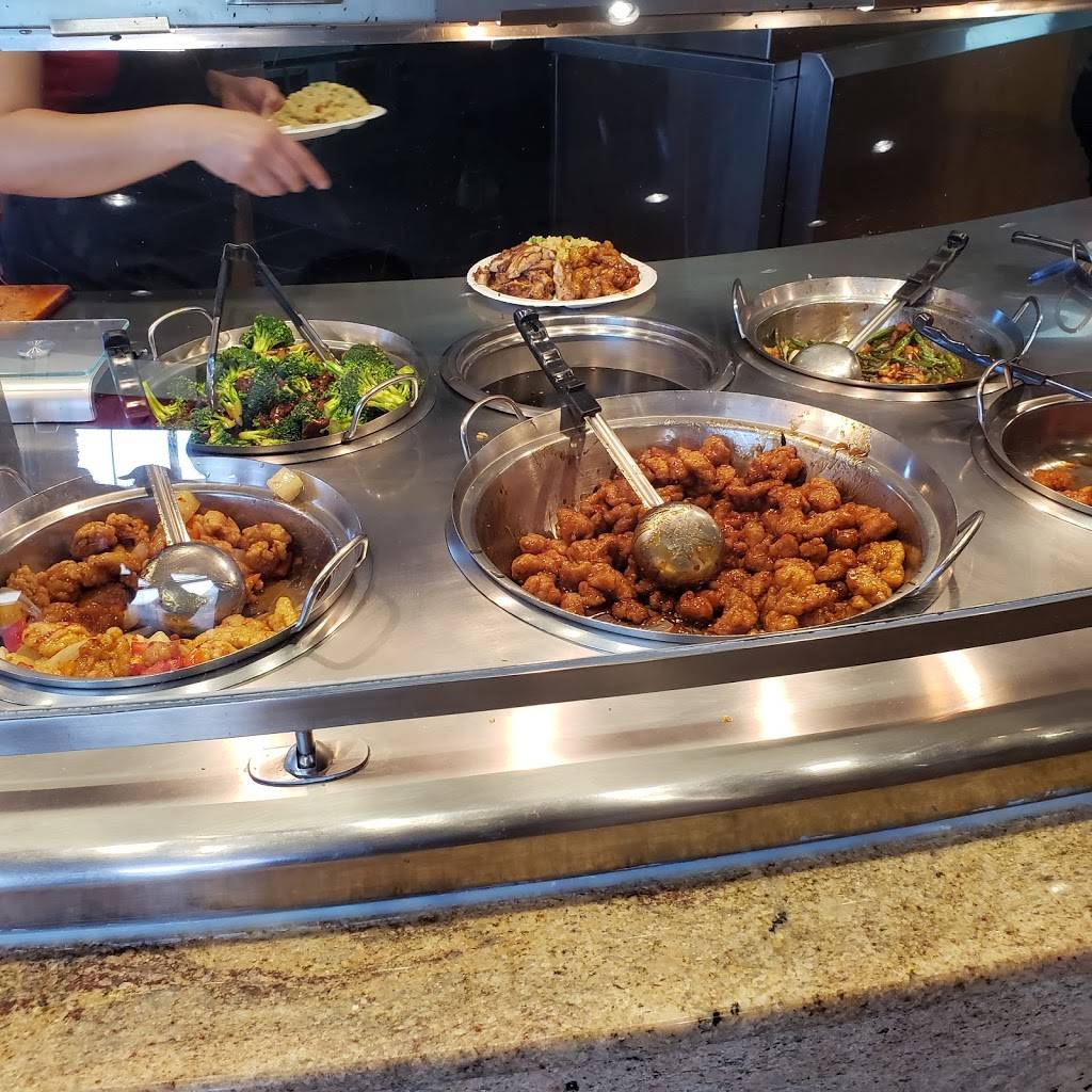 Panda Express | restaurant | 700 N Zaragoza Rd, El Paso, TX 79907, USA | 9158728906 OR +1 915-872-8906