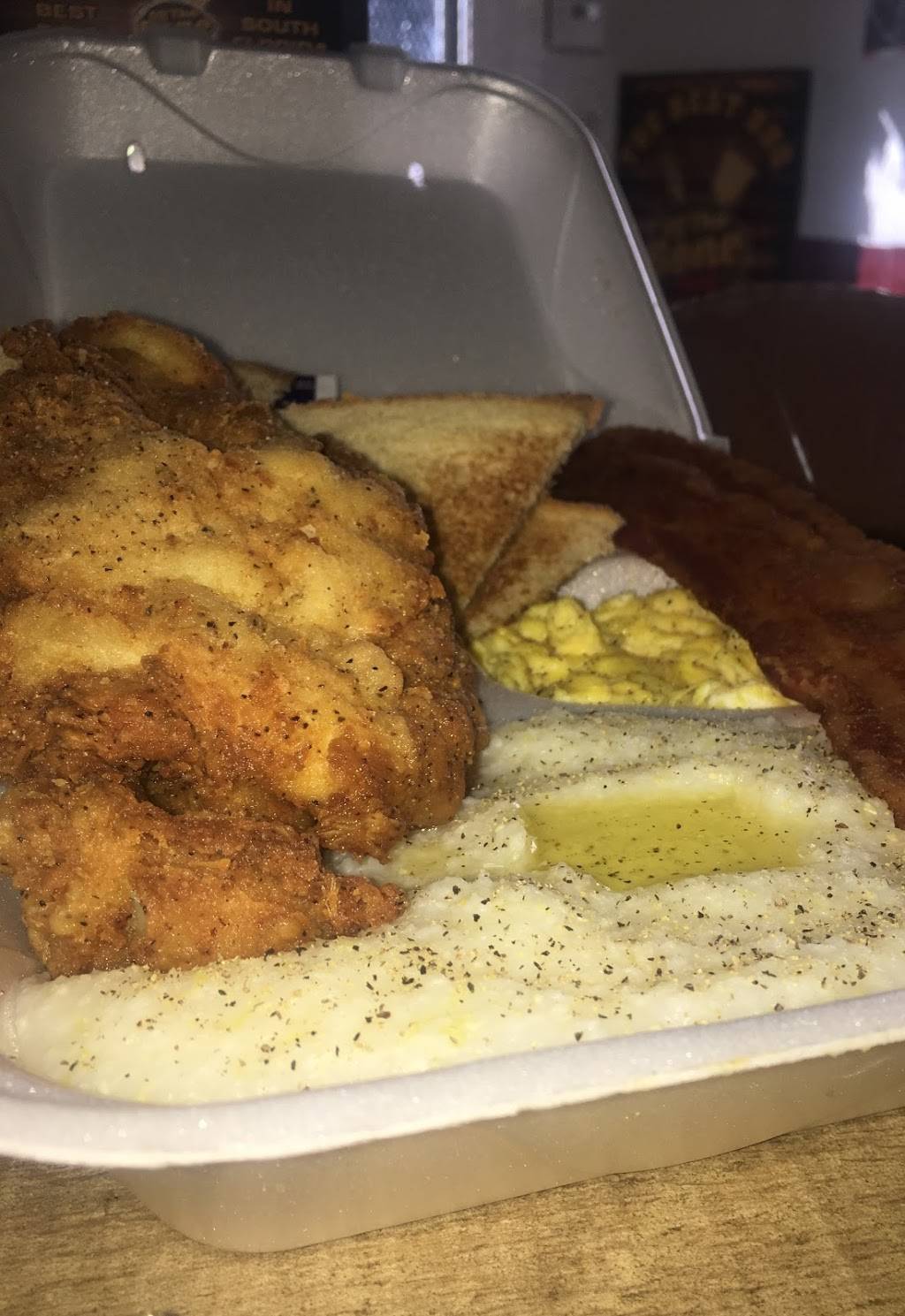 Off Tha Bone BBQ | restaurant | 1516 N Tamarind Ave, West Palm Beach, FL 33401, USA | 5612949717 OR +1 561-294-9717