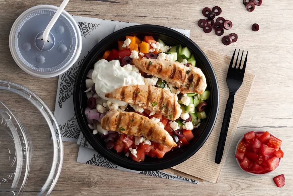 Poulet Rouge Terrebonne | restaurant | 1185 Boulevard Moody, Terrebonne, QC J6W 3Z5, Canada | 5145098090 OR +1 514-509-8090