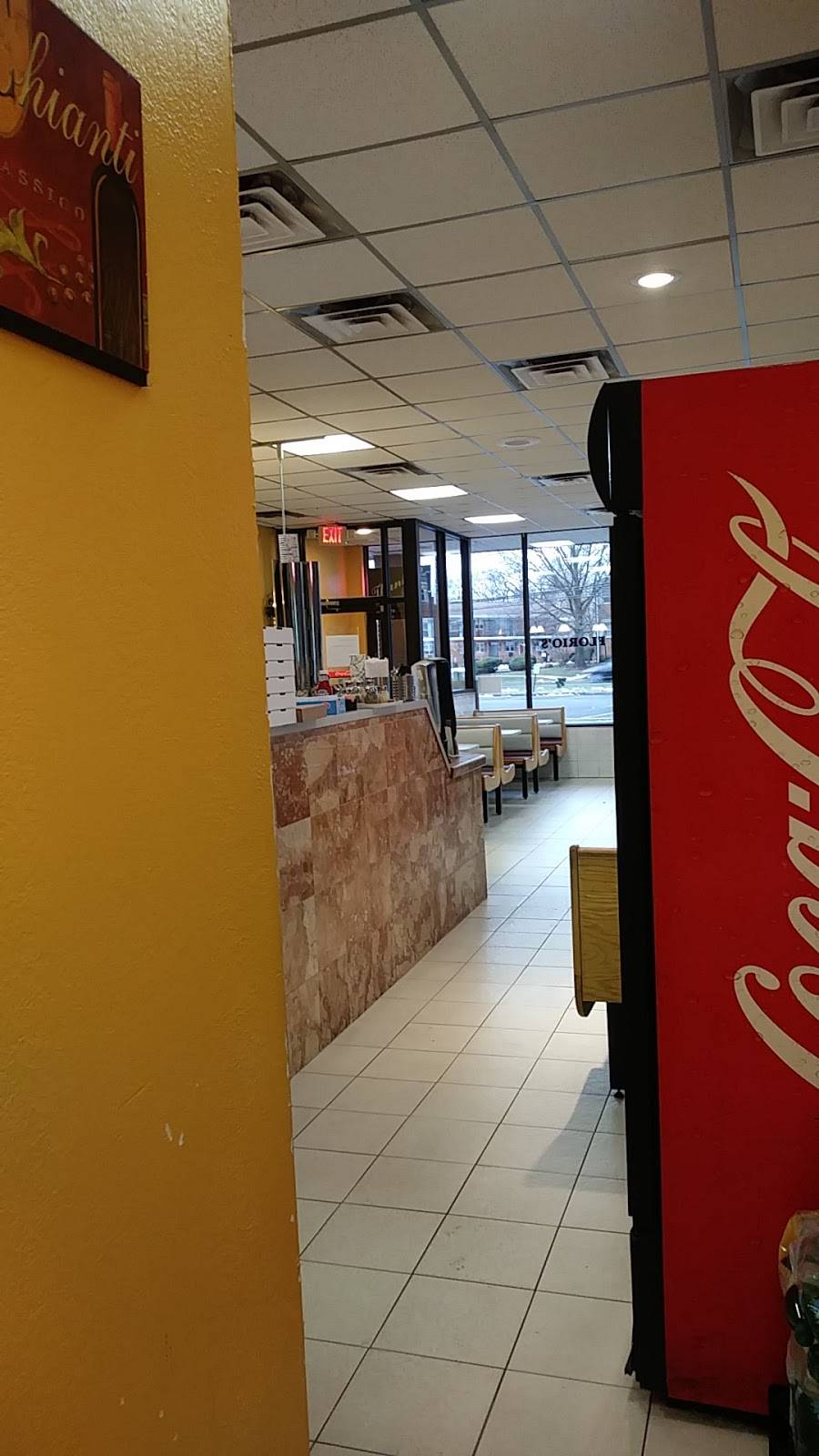 Florios Restaurant & Pizzeria | restaurant | 37 Gill Ln, Iselin, NJ 08830, USA | 7322833444 OR +1 732-283-3444