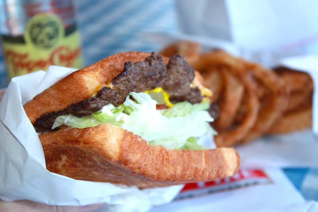 Mighty Fine | restaurant | Building AC, 1890 Ranch, 1335 E Whitestone Blvd Suite 100, Cedar Park, TX 78613, USA | 5125285421 OR +1 512-528-5421