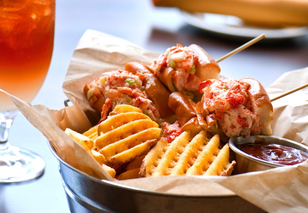 Champions | restaurant | 50 Broadway, Cambridge, MA 02142, USA | 6172524444 OR +1 617-252-4444