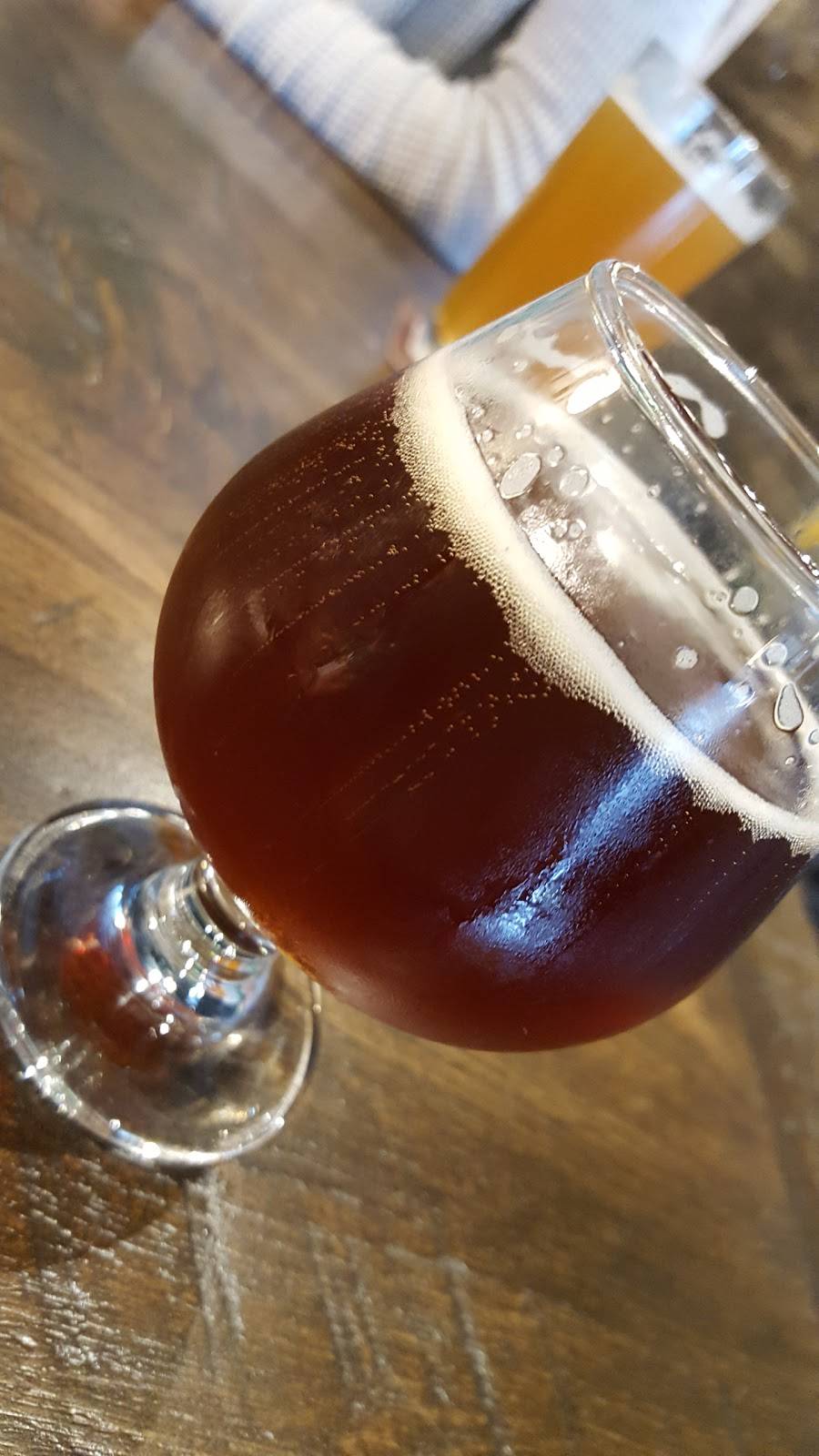 The Thirsty Growler | restaurant | 5733 TX-121 #230, The Colony, TX 75056, USA | 2146185324 OR +1 214-618-5324