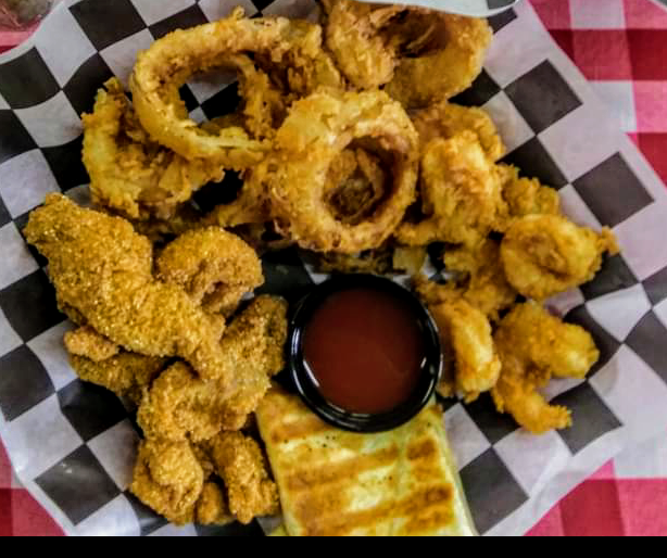 Cup Overflows Cafe | restaurant | 217 W Peace St, Canton, MS 39046, USA | 6016680245 OR +1 601-668-0245