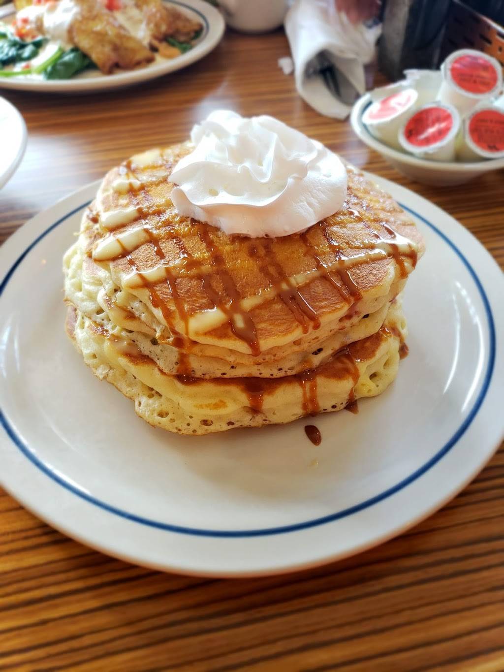 IHOP | restaurant | 2818 W Diversey Ave, Chicago, IL 60647, USA | 7733428901 OR +1 773-342-8901