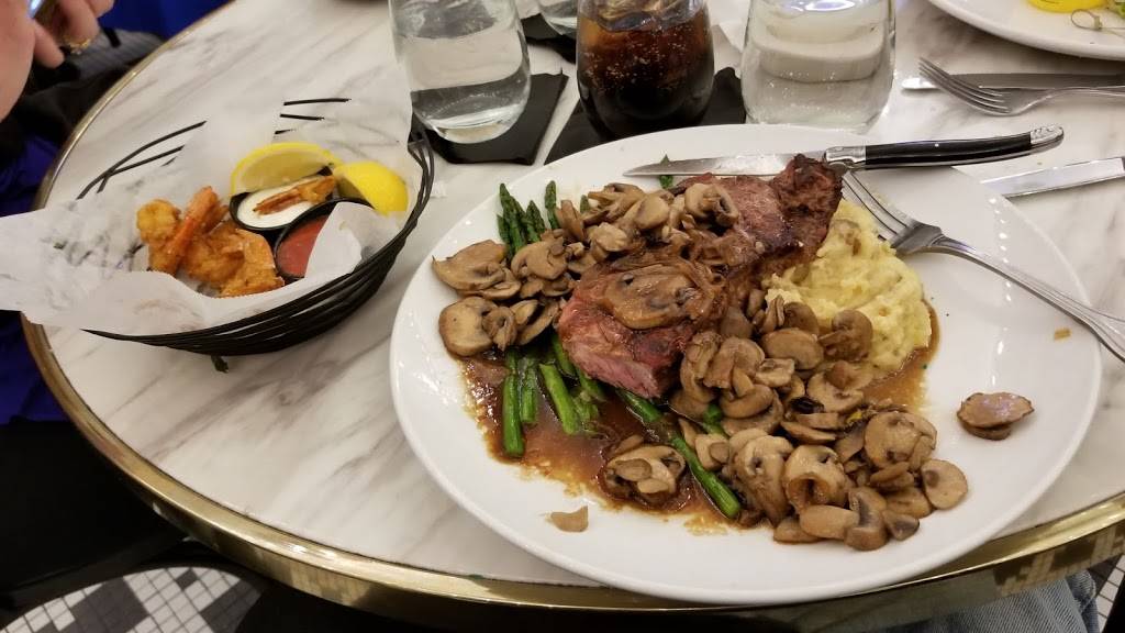 Sugar Factory | restaurant | 350 Trolley Line Blvd, Ledyard, CT 06338, USA | 8603127847 OR +1 860-312-7847