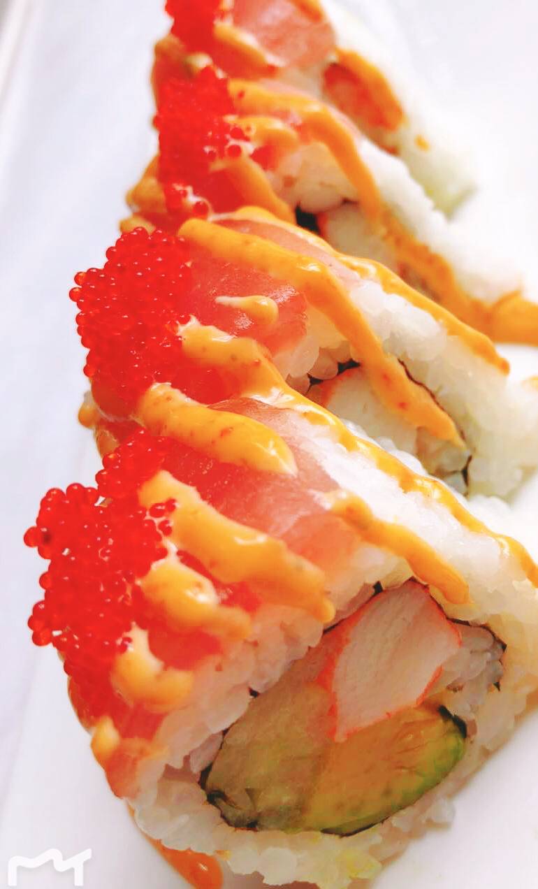 Night Fish Sushi and Asian Cuisine | restaurant | 1421 W Chicago Ave, Chicago, IL 60642, USA | 3123743988 OR +1 312-374-3988