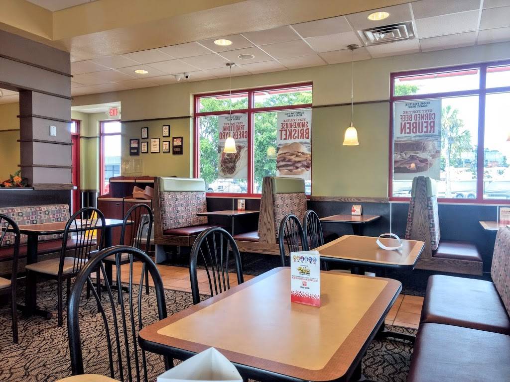 Arbys | restaurant | 12126 S Cleveland Ave, Fort Myers, FL 33907, USA | 2399394688 OR +1 239-939-4688