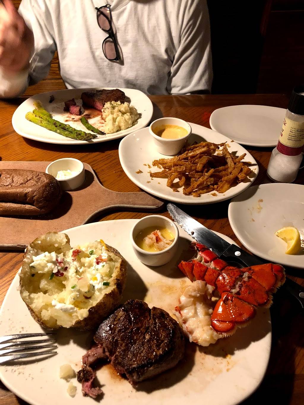 Outback Steakhouse | restaurant | 3510 W Airport Fwy, Irving, TX 75062, USA | 9723991477 OR +1 972-399-1477