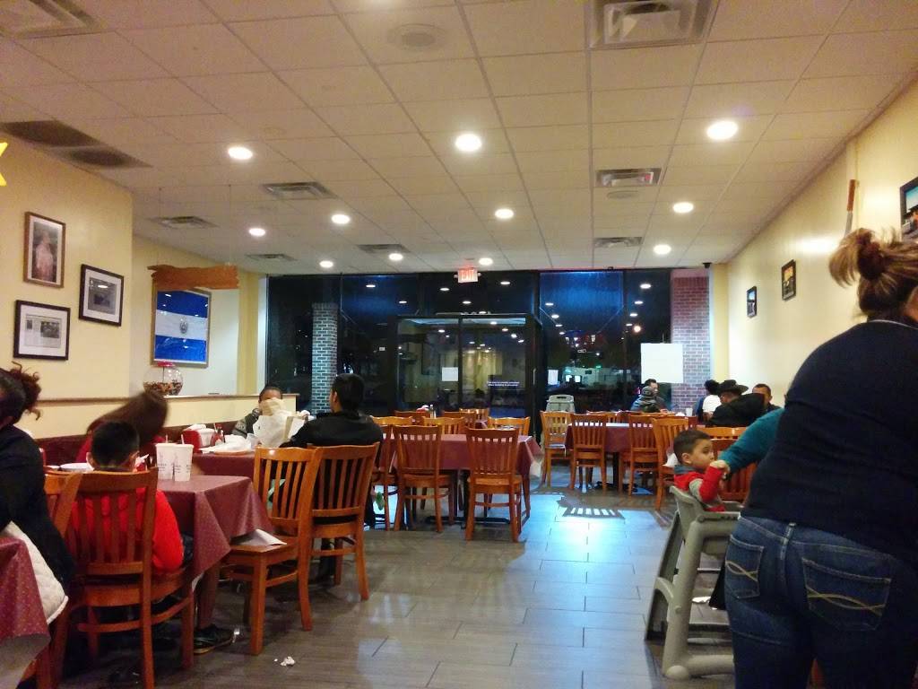 Pupuseria Dona Azucena | restaurant | 1090 Elden St, Herndon, VA 20170, USA | 7034358900 OR +1 703-435-8900