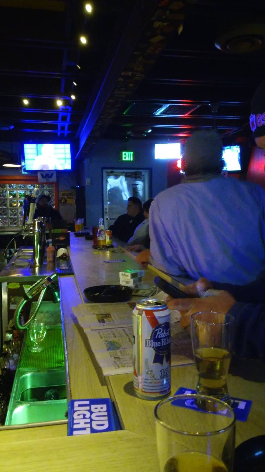 Bone Dry Bar & Grill | restaurant | 3805 Ridge Rd, Highland, IN 46322, USA | 2198382442 OR +1 219-838-2442