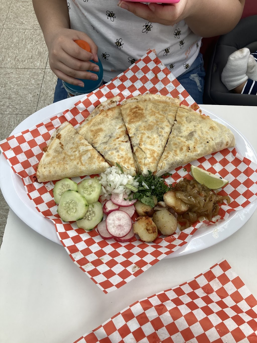 Salsa taqueria | restaurant | 2240 Irving Blvd, Dallas, TX 75207, USA | 4697390271 OR +1 469-739-0271