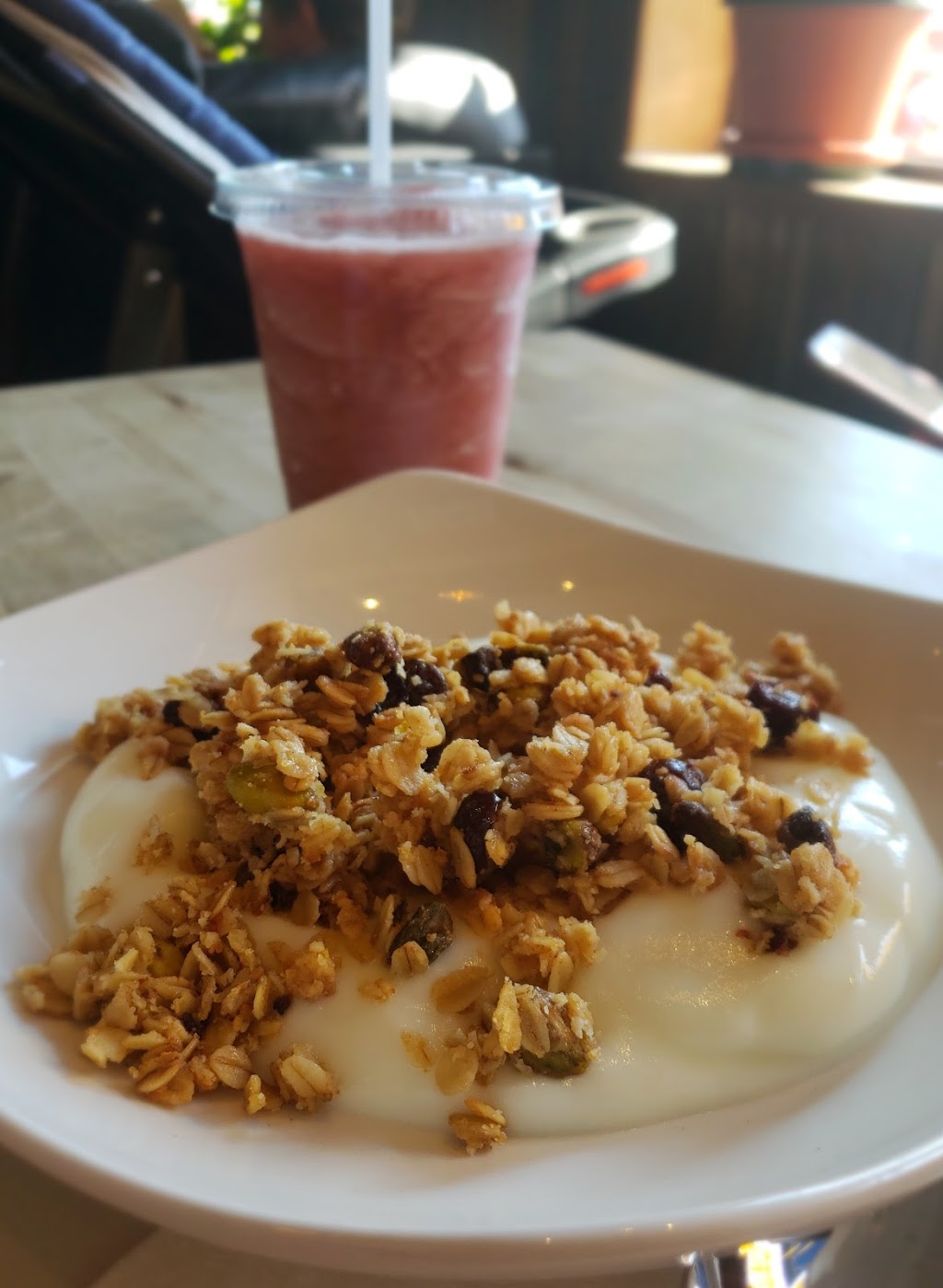 Planet Perk at City Center | bakery | 100 City Center C, Oshkosh, WI 54901, USA | 9202359891 OR +1 920-235-9891