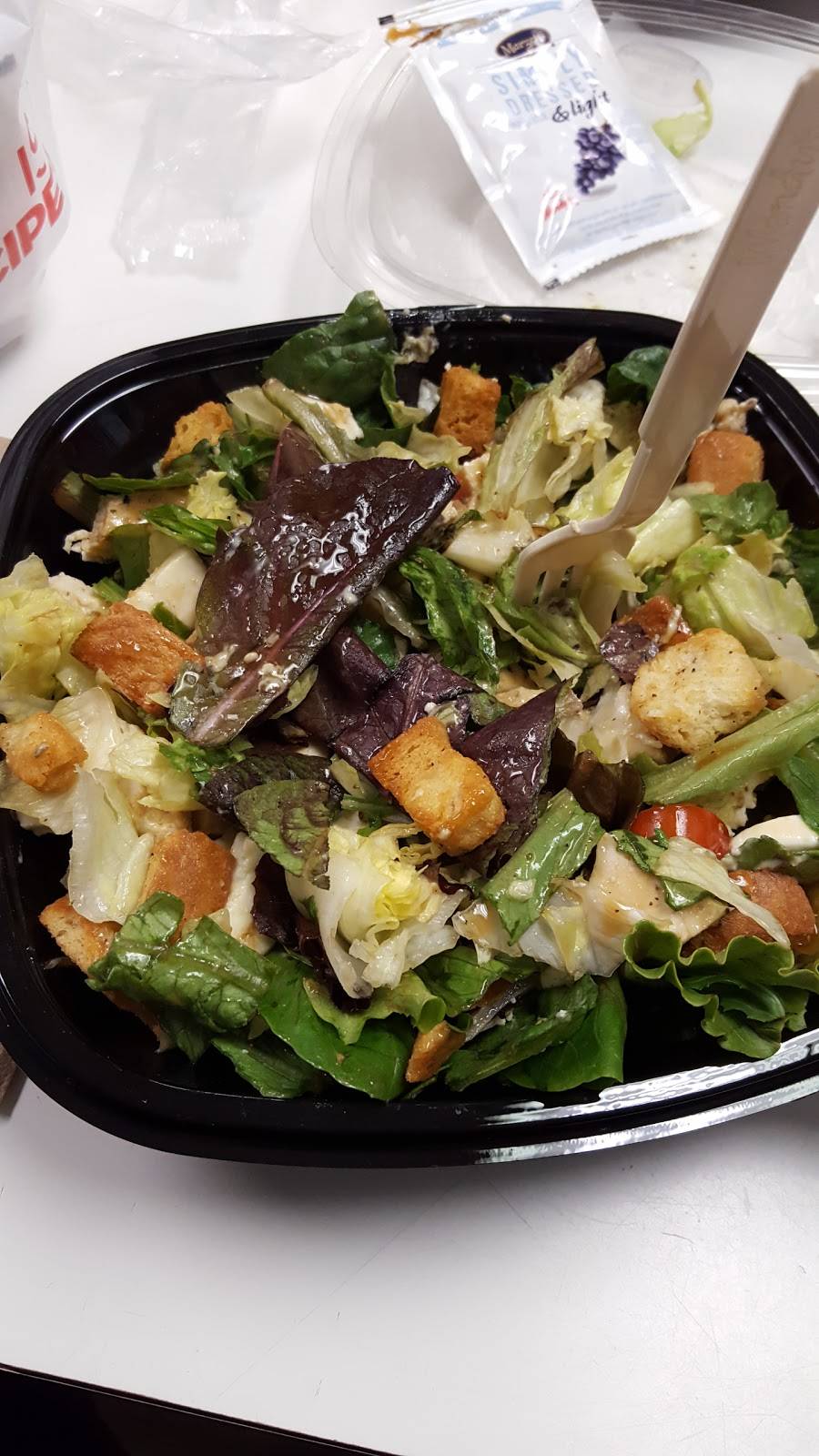 Wendys | restaurant | 2409 N Herritage St, Kinston, NC 28501, USA | 2525275806 OR +1 252-527-5806