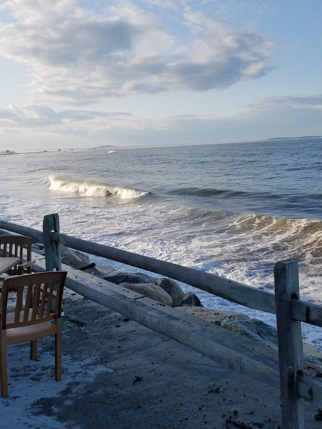 The Sand Castle Lounge | restaurant | 150 Warren Ave, Plymouth, MA 02360, USA | 5087470900 OR +1 508-747-0900