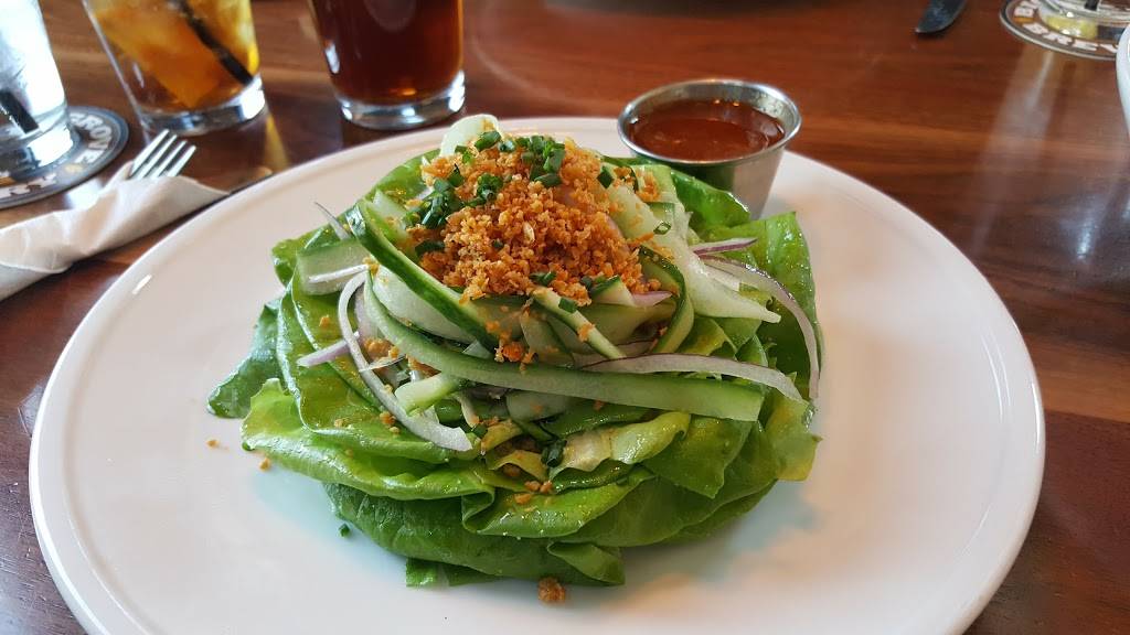 Big Grove Brewpub | restaurant | 101 W Main St, Solon, IA 52333, USA | 3196242337 OR +1 319-624-2337