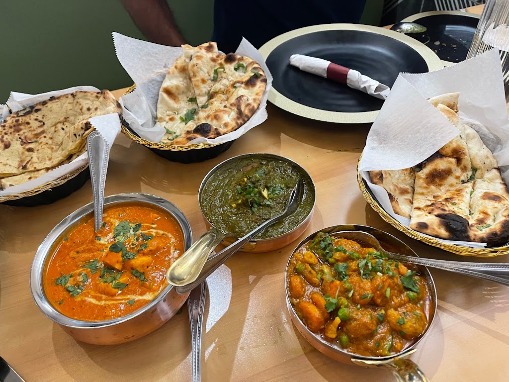 Naan Stopp Indian Restaurant | restaurant | 5845 Winter Garden Vineland Rd Suite # 130, Windermere, FL 34786, USA | 4073475487 OR +1 407-347-5487