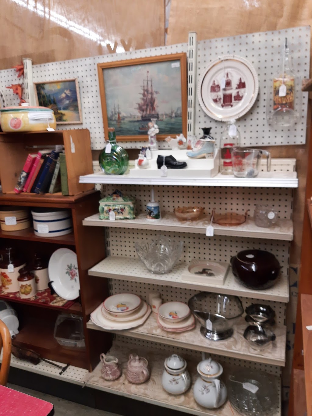 Englanders | restaurant | 205 E Alder St, Oakland, MD 21550, USA | 3015330000 OR +1 301-533-0000