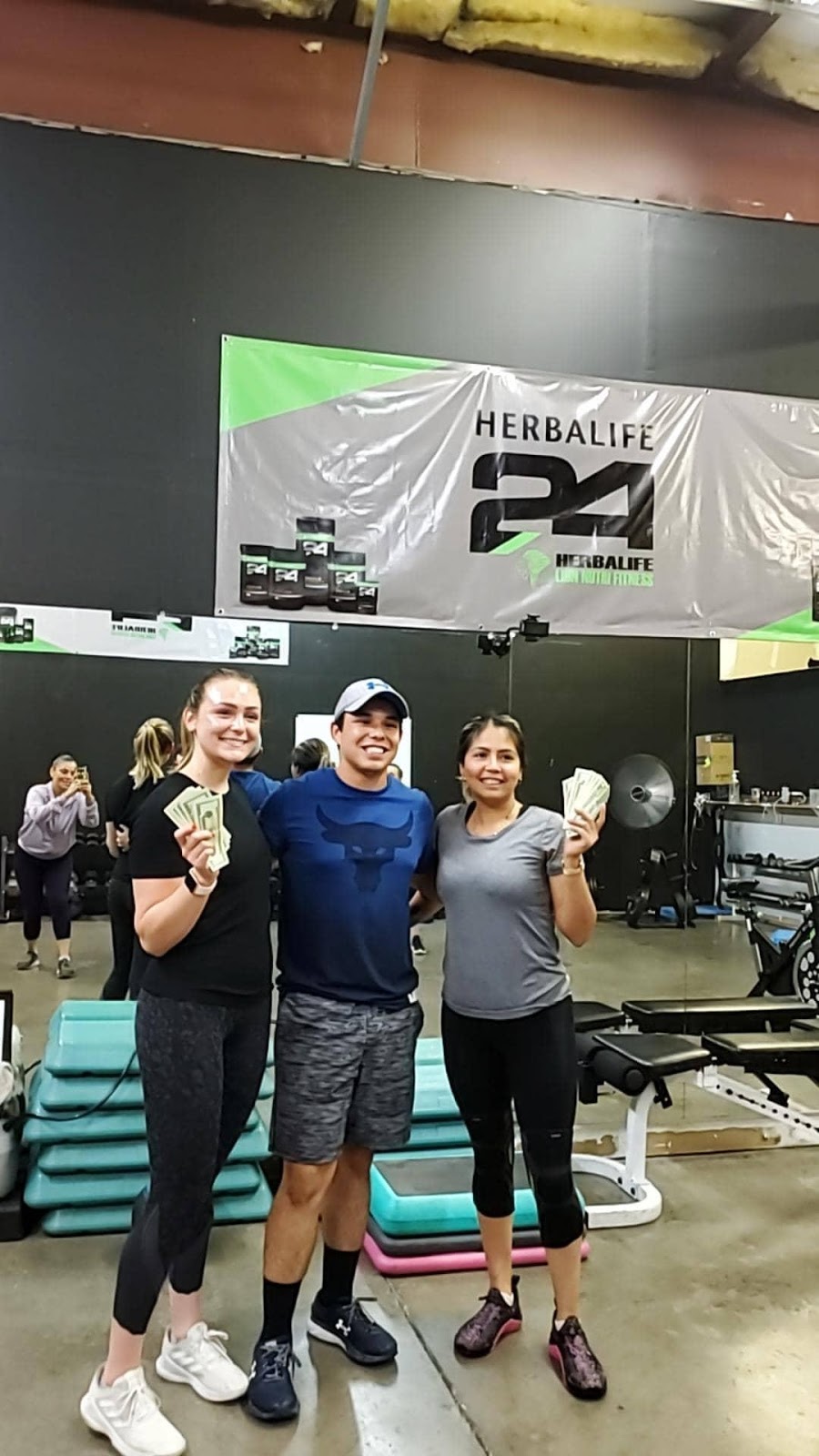 Lion Nutri Fitness | restaurant | 3544 N Romero Rd #118, Tucson, AZ 85705, USA | 5203045504 OR +1 520-304-5504