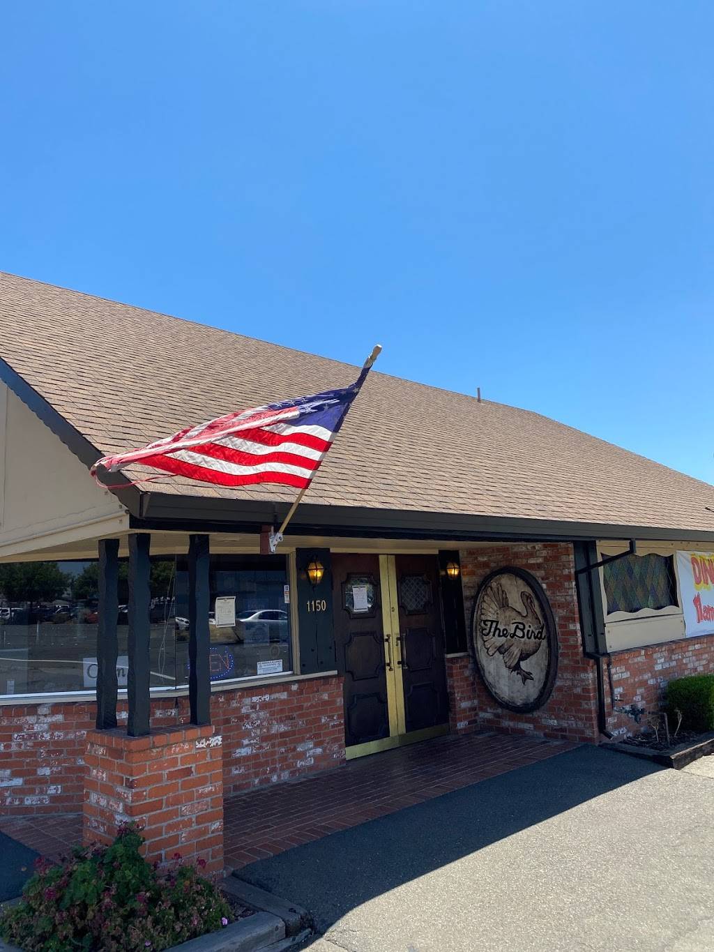 The Bird Restaurant | restaurant | 1150 Santa Rosa Ave, Santa Rosa, CA 95404, USA | 7075420861 OR +1 707-542-0861