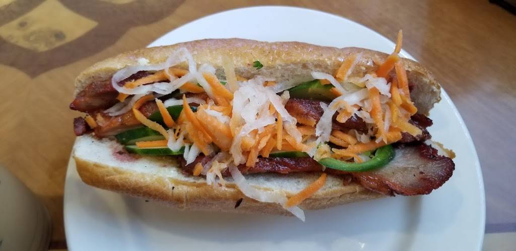 Pho Mi Vietnamese Restaurant | restaurant | 8990 Kingsridge Dr, Dayton, OH 45458, USA | 9374337388 OR +1 937-433-7388