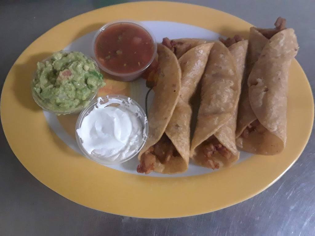 Habanero Mexican Grill | restaurant | 981 Dixie Hwy, Beecher, IL 60401, USA | 7089466660 OR +1 708-946-6660