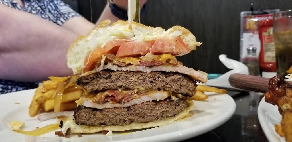 Brooklin Pub | restaurant | 15 Baldwin St, Whitby, ON L1M 1A2, Canada | 9054253055 OR +1 905-425-3055