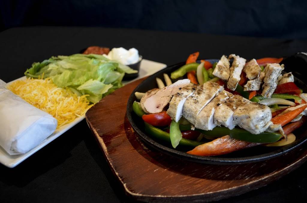 Public House 46 Kitchen & Bar | restaurant | 1081 US-46, Clifton, NJ 07013, USA | 9734738184 OR +1 973-473-8184