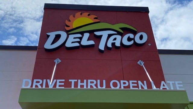 Del Taco | meal takeaway | 20 Falcon Ridge Pkwy, Mesquite, NV 89027, USA | 7023461719 OR +1 702-346-1719
