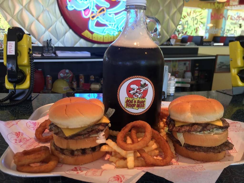 Dog N Suds Drive In | restaurant | 4221 Grand Haven Rd, Norton Shores, MI 49441, USA | 2317984976 OR +1 231-798-4976