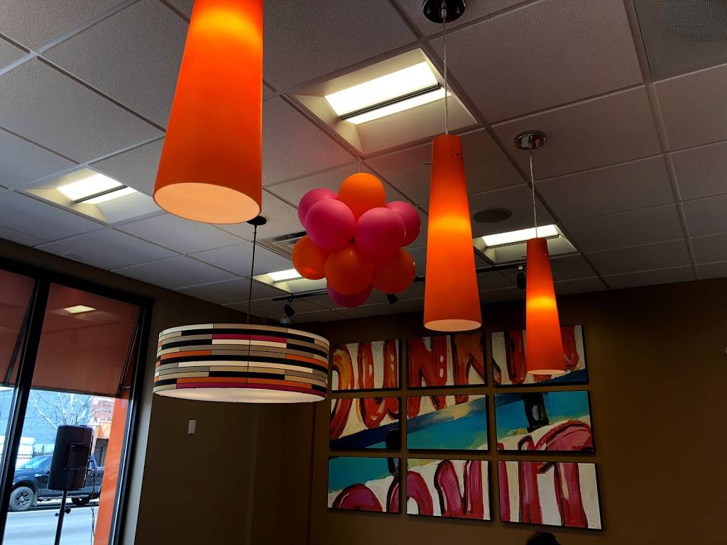 Dunkin Donuts | cafe | 5755 W 63rd St, Chicago, IL 60638, USA | 7735819170 OR +1 773-581-9170