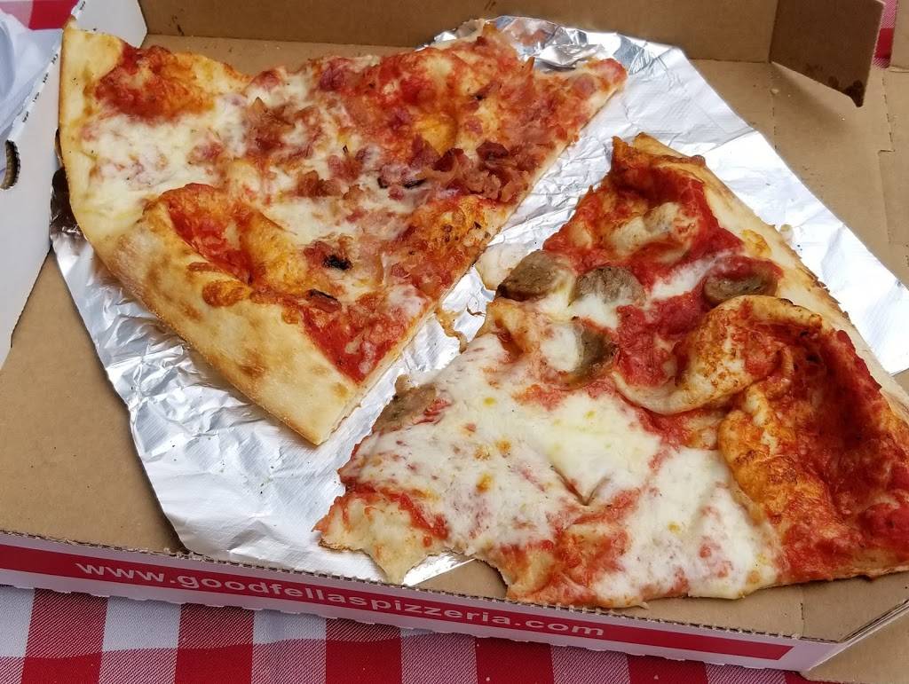 Goodfellas Mill St | restaurant | 110 N Mill St, Lexington, KY 40507, USA | 8592811101 OR +1 859-281-1101