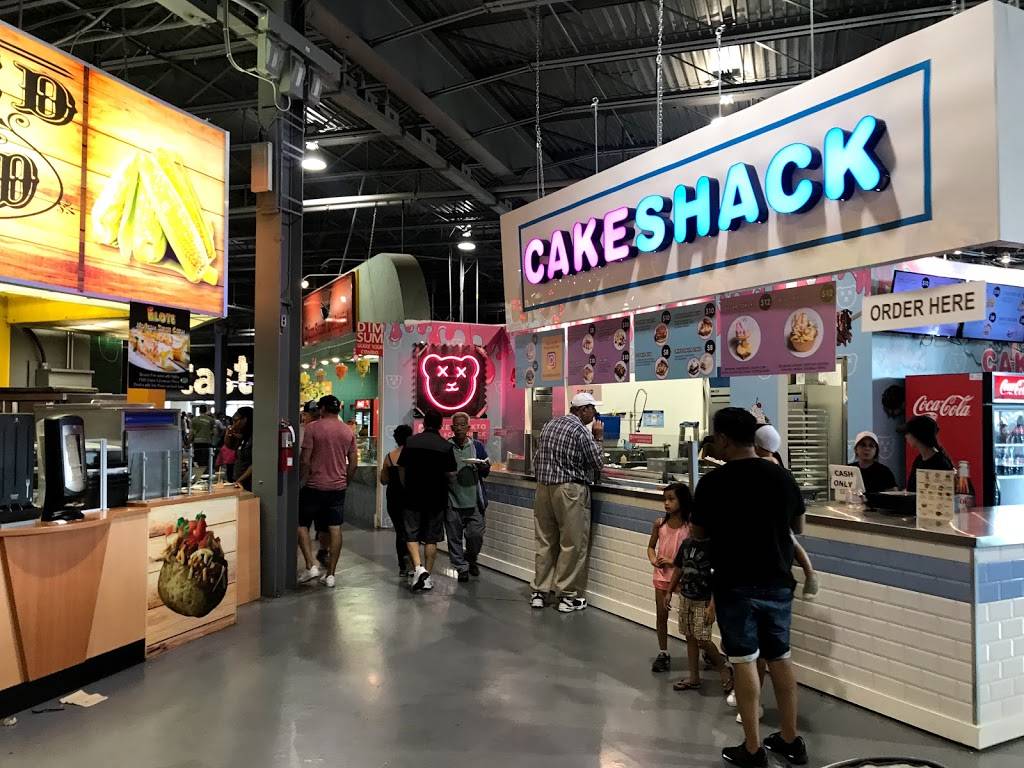 Canadian National Exhibition Food Building | restaurant | 10 Nova Scotia Ave, Toronto, ON M6K 3C3, Canada | 4162633330 OR +1 416-263-3330