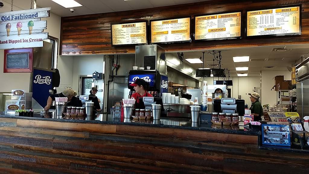 Moores Olde Tyme Barbeque Chicken & Seafood | restaurant | 5069 Hwy 70 W, Morehead City, NC 28557, USA | 2522224744 OR +1 252-222-4744