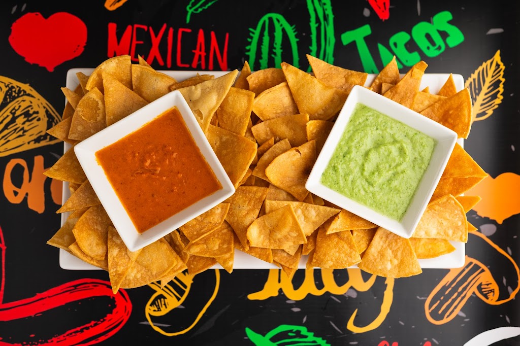 El Chapulin Mexican Restaurant | restaurant | 8901 West Chester Pike, Upper Darby, PA 19082, USA | 4844526171 OR +1 484-452-6171