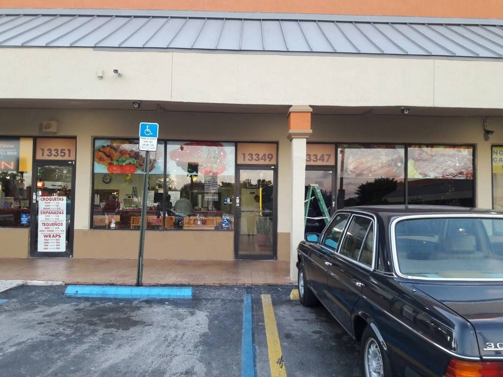 Mi Cafeteria | restaurant | 13349 SW 42nd St, Miami, FL 33175, USA | 3055519899 OR +1 305-551-9899