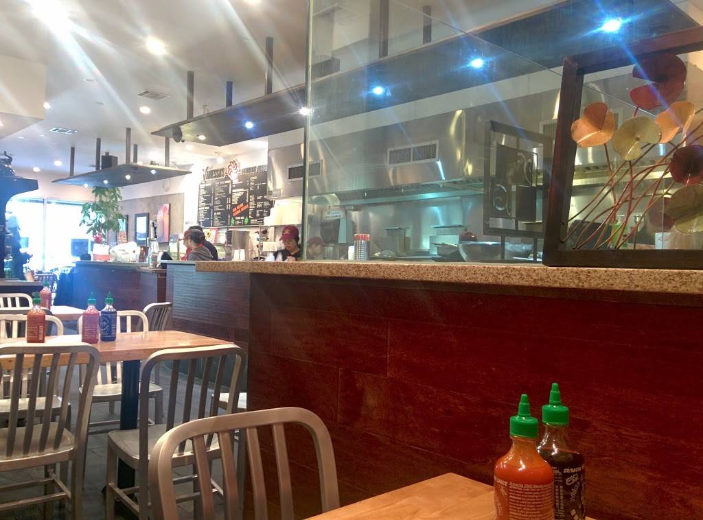 Vanessas Dumpling House | restaurant | 310 Bedford Ave, Brooklyn, NY 11211, USA | 7182188809 OR +1 718-218-8809