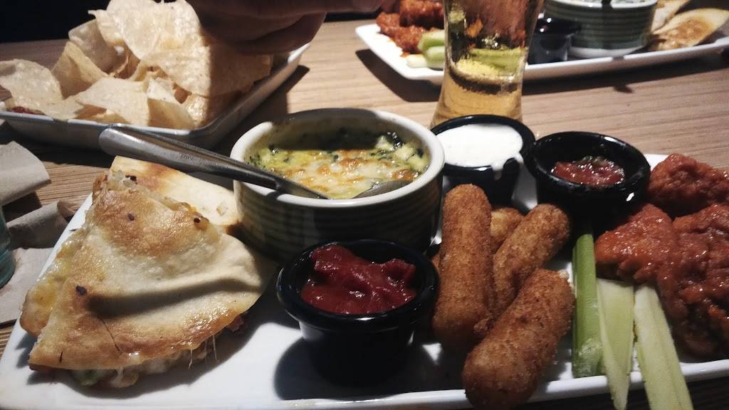 Applebees Grill + Bar | restaurant | 1322 W Walnut Ave, Dalton, GA 30720, USA | 7062785776 OR +1 706-278-5776