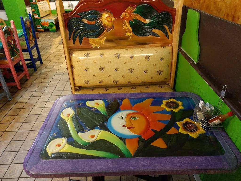 Fast Burrito | restaurant | 940 E 1st St, Port Angeles, WA 98362, USA | 3604579272 OR +1 360-457-9272