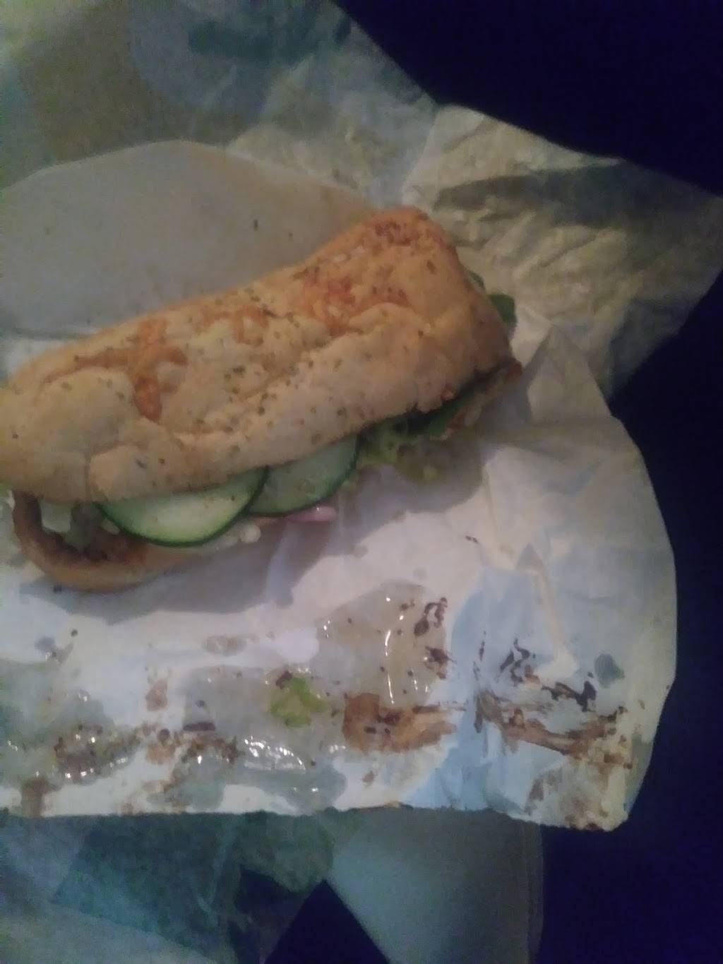 Subway | restaurant | 6030 N 67th Ave, Glendale, AZ 85301, USA | 6239345134 OR +1 623-934-5134