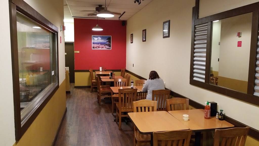 Tokyo Express | restaurant | 6610 C Mooretown Road, Williamsburg, VA 23188, USA | 7572599888 OR +1 757-259-9888