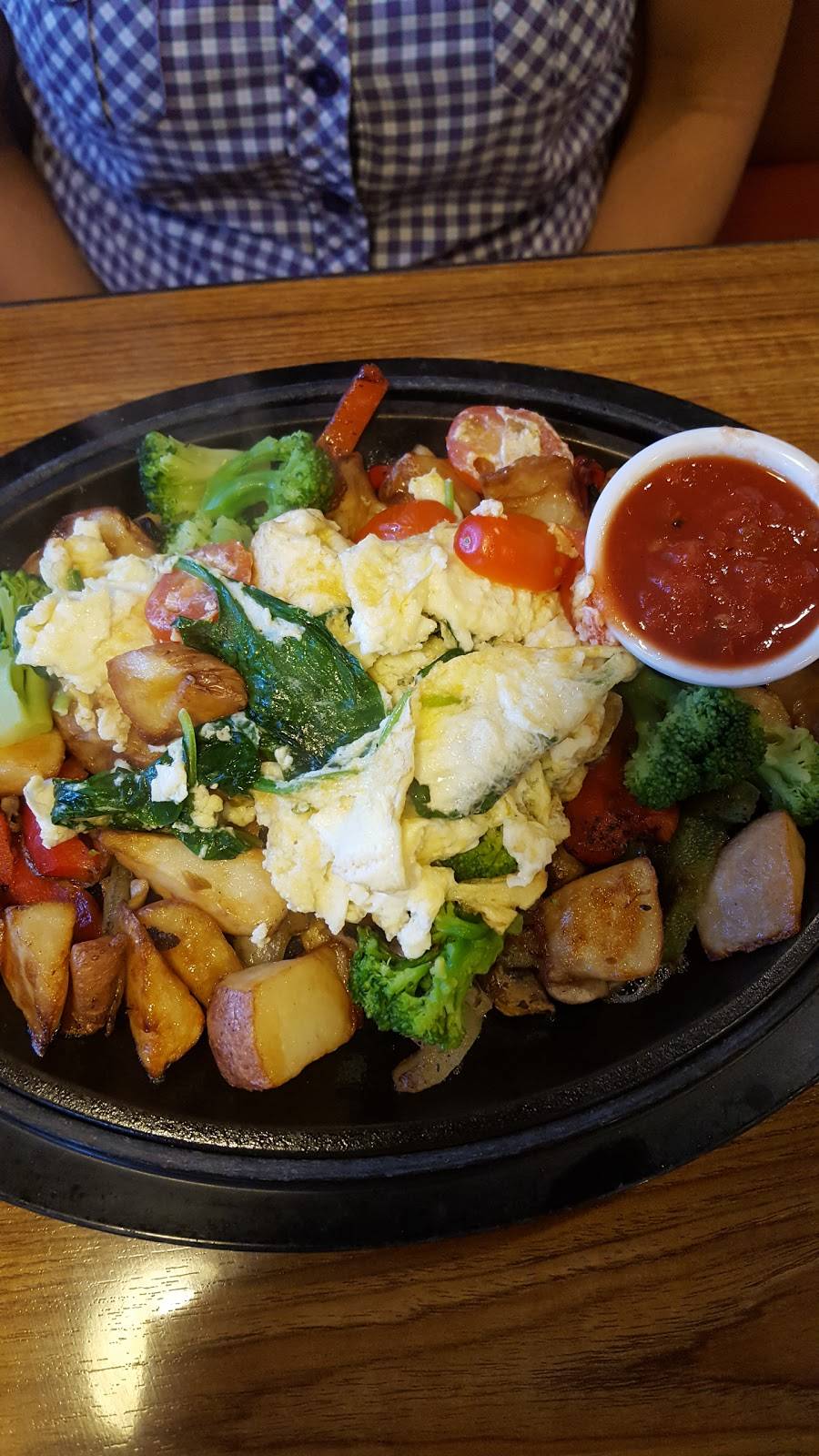 Dennys | restaurant | 8131 W Bell Rd, Peoria, AZ 85382, USA | 6234868505 OR +1 623-486-8505