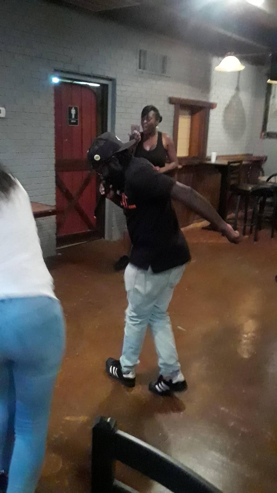 NZone Social Bar | restaurant | 3138 Raeford Rd, Fayetteville, NC 28314, USA | 9103391002 OR +1 910-339-1002