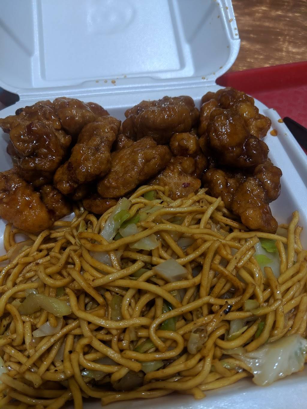 Panda Express | restaurant | 6100 O St, Lincoln, NE 68505, USA | 4024665212 OR +1 402-466-5212