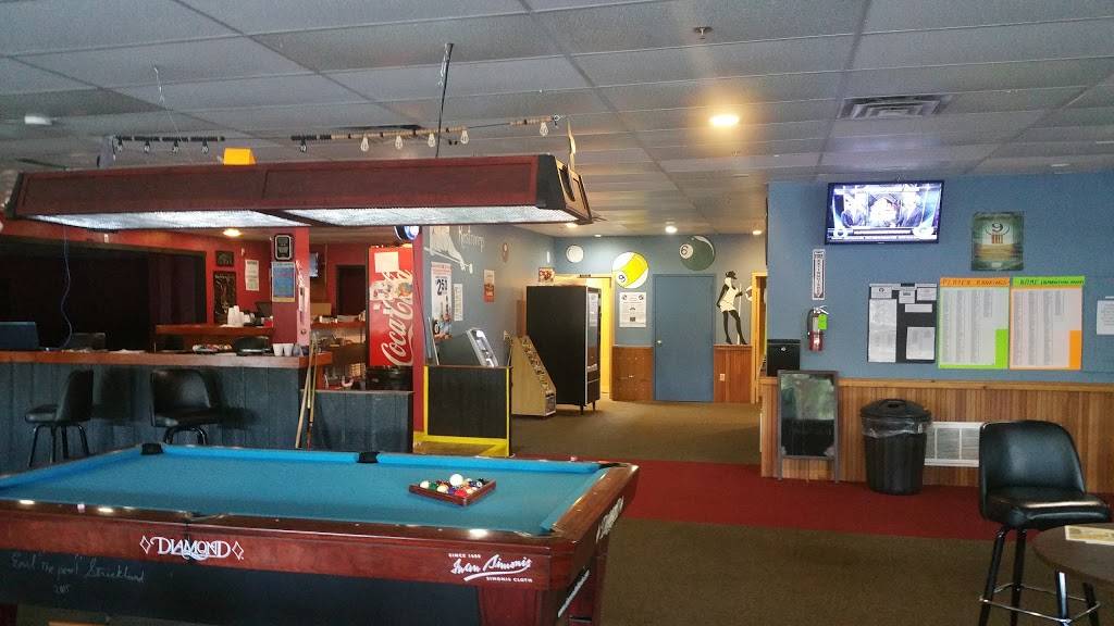 Diamond Billiards Bar & Grill | restaurant | 3400 W Ridge Rd Ste. 1, Greece, NY 14626, USA | 5854916261 OR +1 585-491-6261